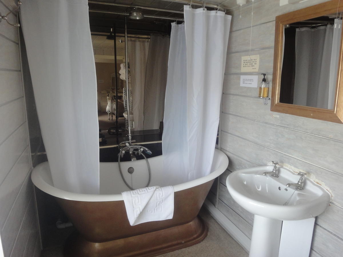The Treebridge Hotel Nunthorpe 객실 사진